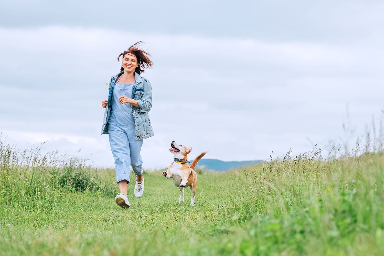 Mehr Spaß beim Gassigehen: 20 Ideen für Hund & Mensch